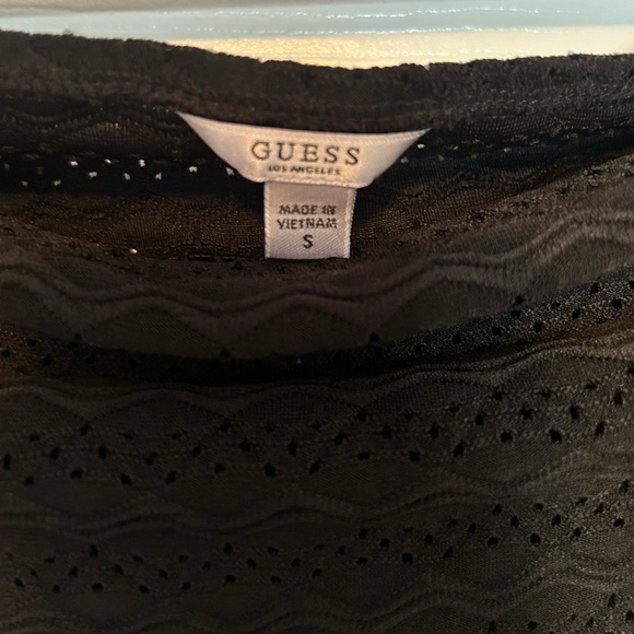 Guess top - Picture 5 of 5